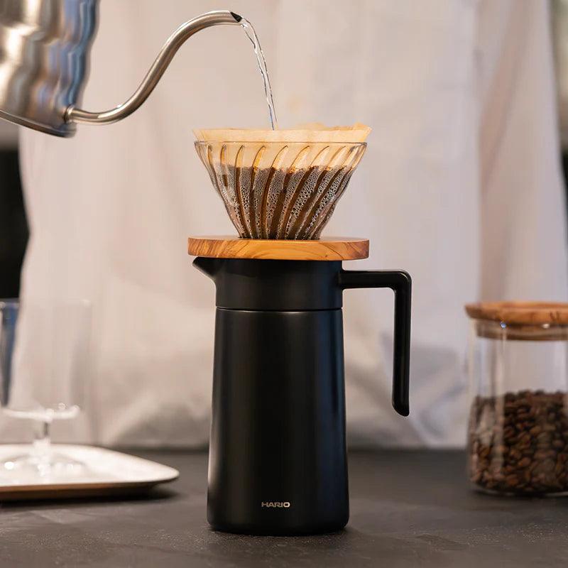 Hario Yalıtımlı Servis Sürahisi (800 ml) – Siyah