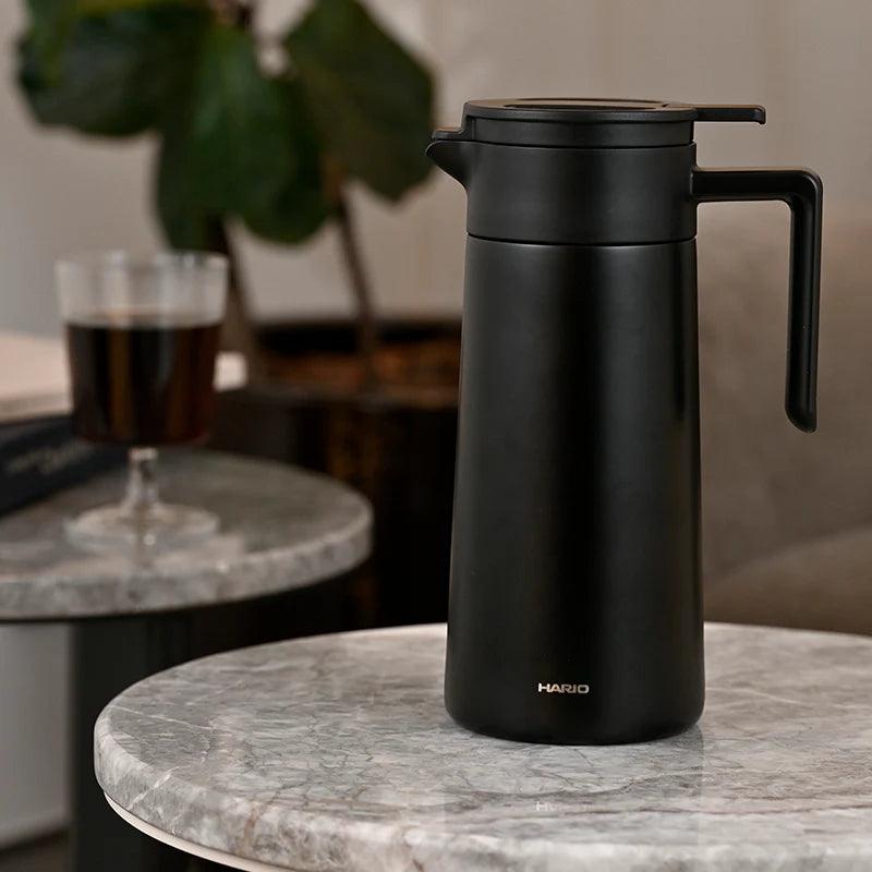 Hario Yalıtımlı Servis Sürahisi (800 ml) – Siyah