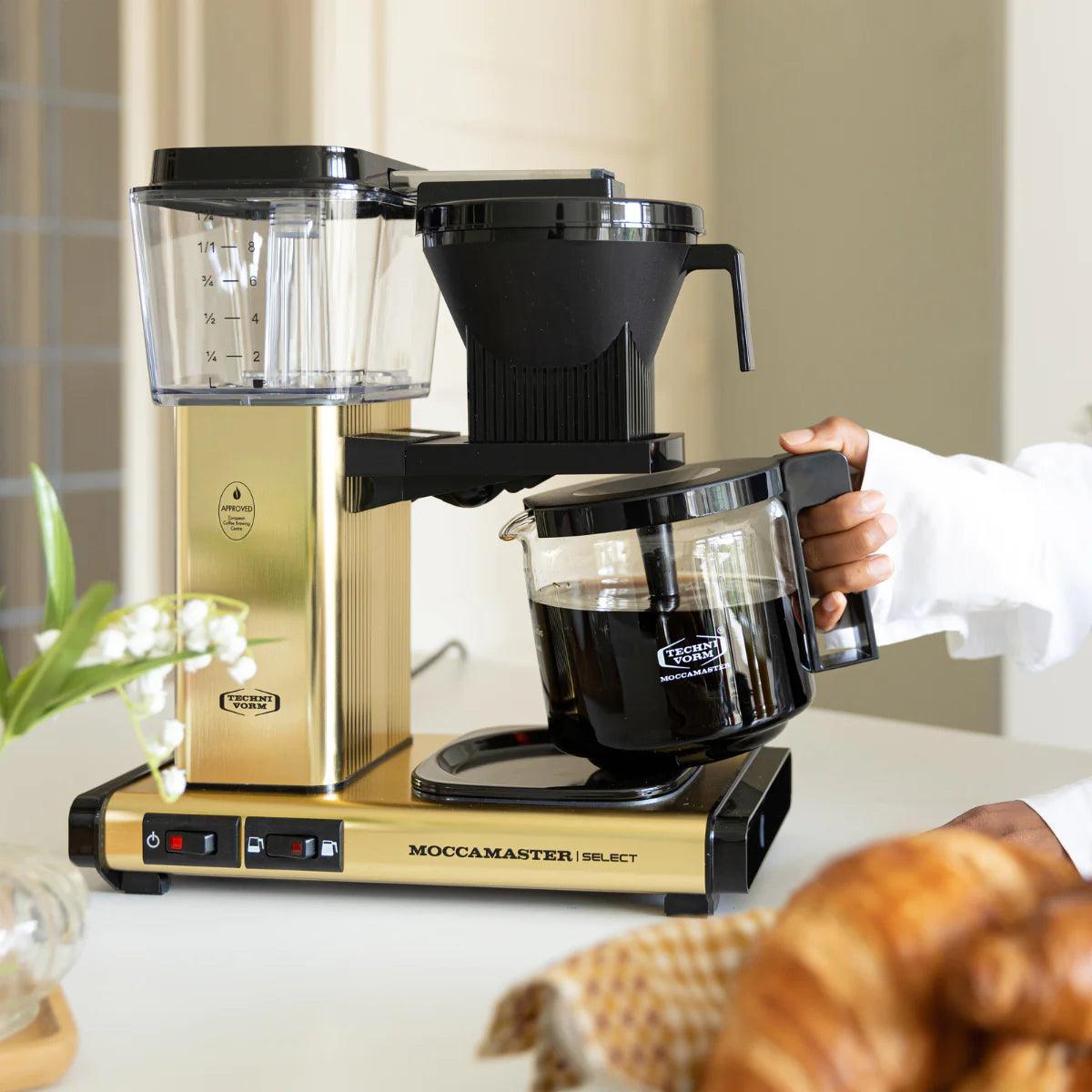 Moccamaster KBG Select Filtre Kahve Makinesi Cam Potlu Fırçalı Pirinç