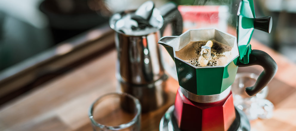 Moka Pot ile Kahve Sanatı: Espresso Keyfini Zirveye Taşıyın